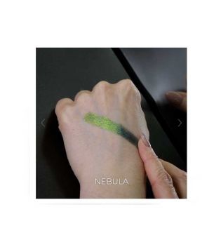 Lethal Cosmetics – Multichrome Lidschatten in Godet Magnetic™ – Nebula