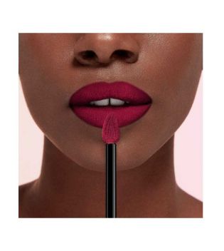 Loreal Paris - Dauerhafter Lippenstift Rouge Signature - 140: Desired