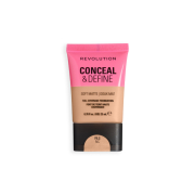 Makeup Revolution - Foundation Conceal & Define Soft Matte - F6.2NC