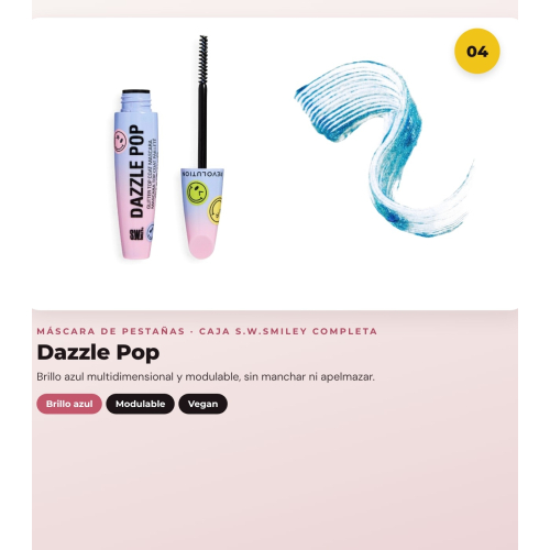 Makeup Revolution - Set *S.W.Smiley* - Pinsel On Cloud Nine + weicher Make-up-Schwamm + Lippenstift Happy Pout + Wimperntusche Dazzle Pop + Augenliner Winky Flick Double-Ended