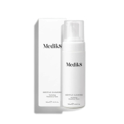 Medik8 - Feuchtigkeitsspendender Reinigungsschaum mit Rosmarin Gentle Cleanse