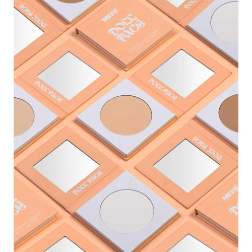 Miyo – Kompaktpuder Doll Face - 01: Porcelain Doll