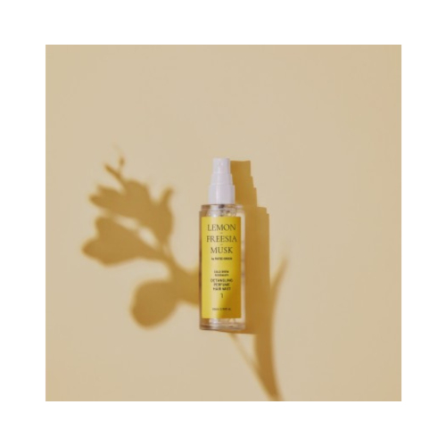 Rated Green – Entwirrendes, duftendes Haarspray – Lemon Freesia Musk