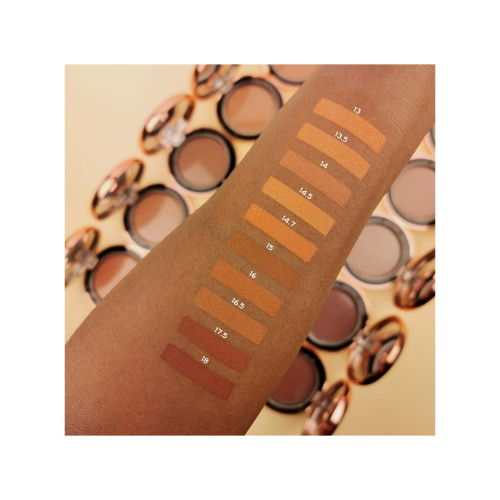 Revolution - Pulvergrundierung Conceal & Define - P14.5