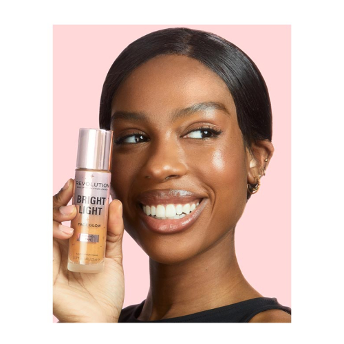 Revolution – Mehrzweck-Grundierung Bright Light Face Glow - Radiance Tan