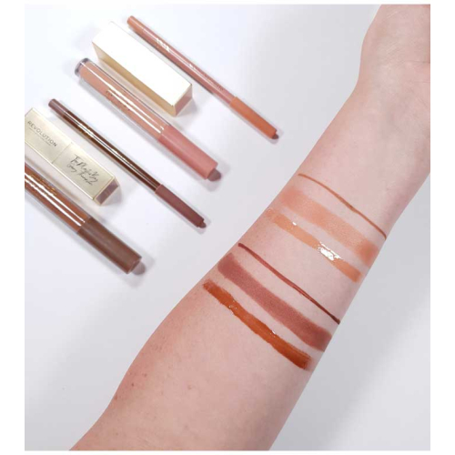 Revolution - *Makeup Revolution x The Plastic Boy* - Lippenset - Almond Macchiato