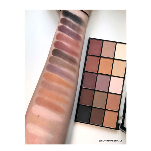 Revolution - Reloaded Lidschatten Palette - Basic Mattes