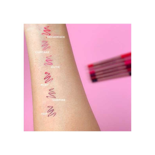 Revolution - Satin Kiss Lipliner - Chauffeur