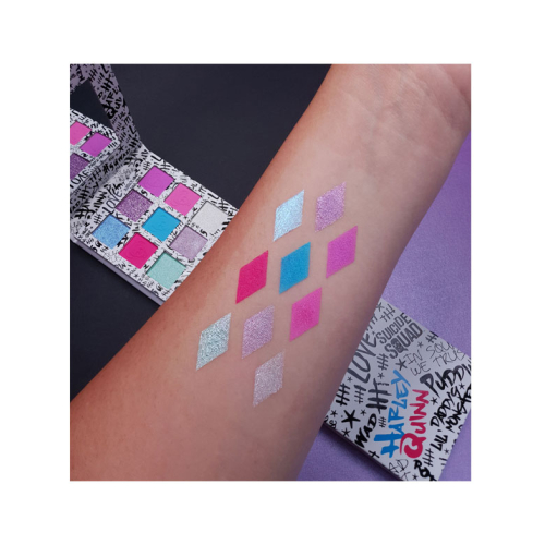 Revolution - *Revolution X DC Harley Quinn* - Schattenpalette - Daddy’s Little Monster