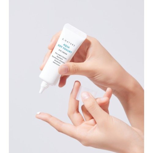 S. Nature - Straffende Augenkontur Aqua Soy Yogurt