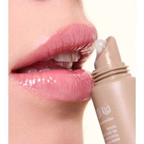 Saigu Cosmetics - Feuchtigkeitsspendender Lippenbalsam mit Glanzeffekt