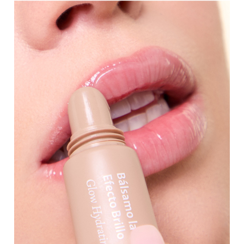 Saigu Cosmetics - Feuchtigkeitsspendender Lippenbalsam mit Glanzeffekt