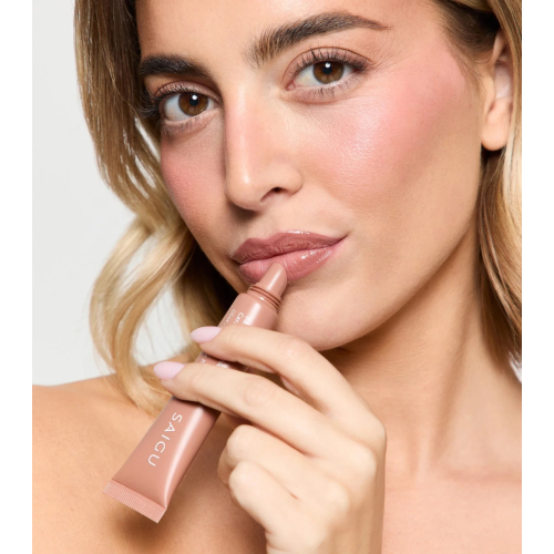 Saigu Cosmetics - Feuchtigkeitsspendender Lippenbalsam mit Glanzeffekt - Caramel