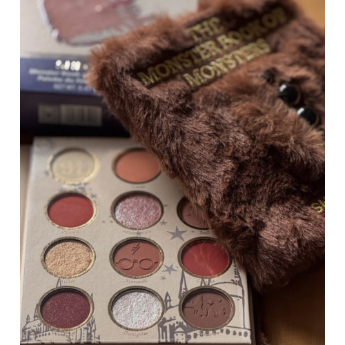 SHEGLAM - *Harry Potter* - Lidschattenpalette Monster Book of Monsters