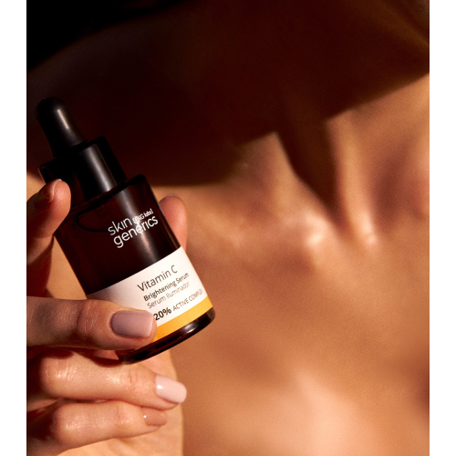 Skin Generics - Aufhellendes Serum mit Vitamin C