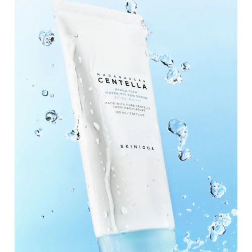 SKIN1004 - *Hyalu-Cica* - Sonnenschutzserum fürs Gesicht Water-Fit SPF50+ PA++++ - 100 ml