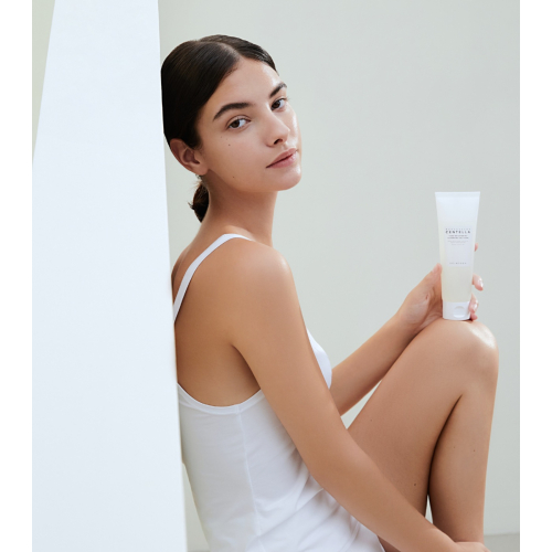 SKIN1004 - *Tone Brightening* - Reinigungsschaum mit Centella Asiatica aus Madagaskar