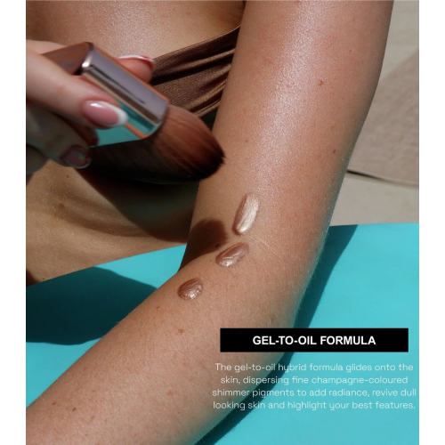 Technic Cosmetics - Leuchtendes Bronzing-Körperöl Bottled Glow