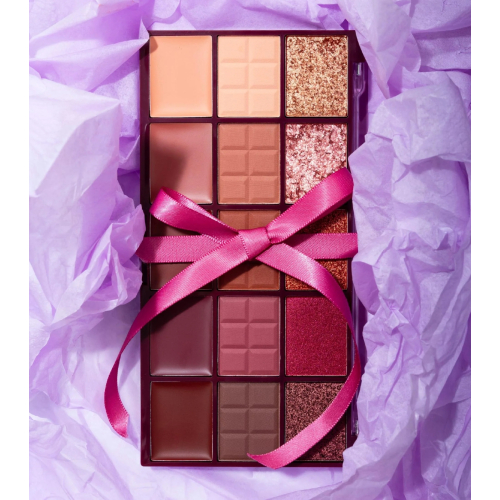 Technic Cosmetics - *Cherry Chocolate* - Lidschattenpalette - Black Forest