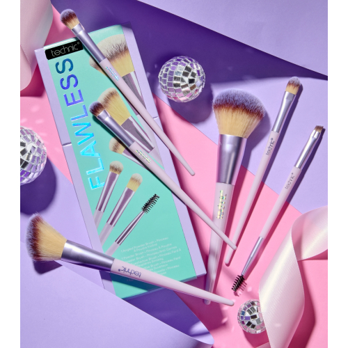 Technic Cosmetics - Set von Make-up-Pinseln Flawless
