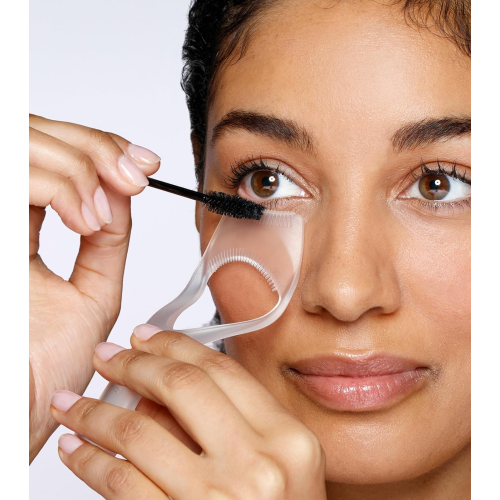 Tweezerman - Augenlidschutz und Wimpernkamm