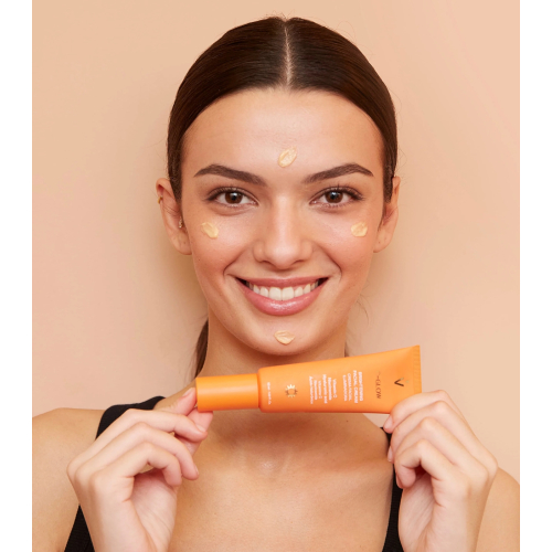 Valquer - *Skin Essentials* - Aufhellende Gesichtscreme C-Glow